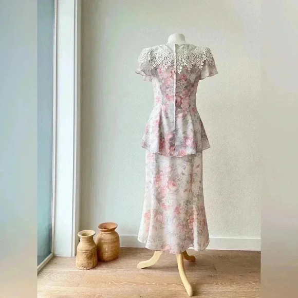 Vintage 90's Y2K Scott McClintock Floral Chiffon Tier Peplum Dress Size 8 - Picture 2 of 11